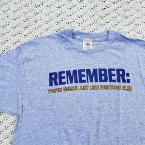 Vintage Remember Youre Unique Just Like Everyone Else Funny Comedy Graphic Shirt